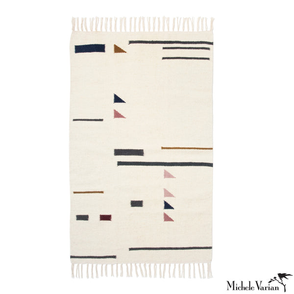 ferm LIVING, Mara Knotted Rug Large - Brick & Off White